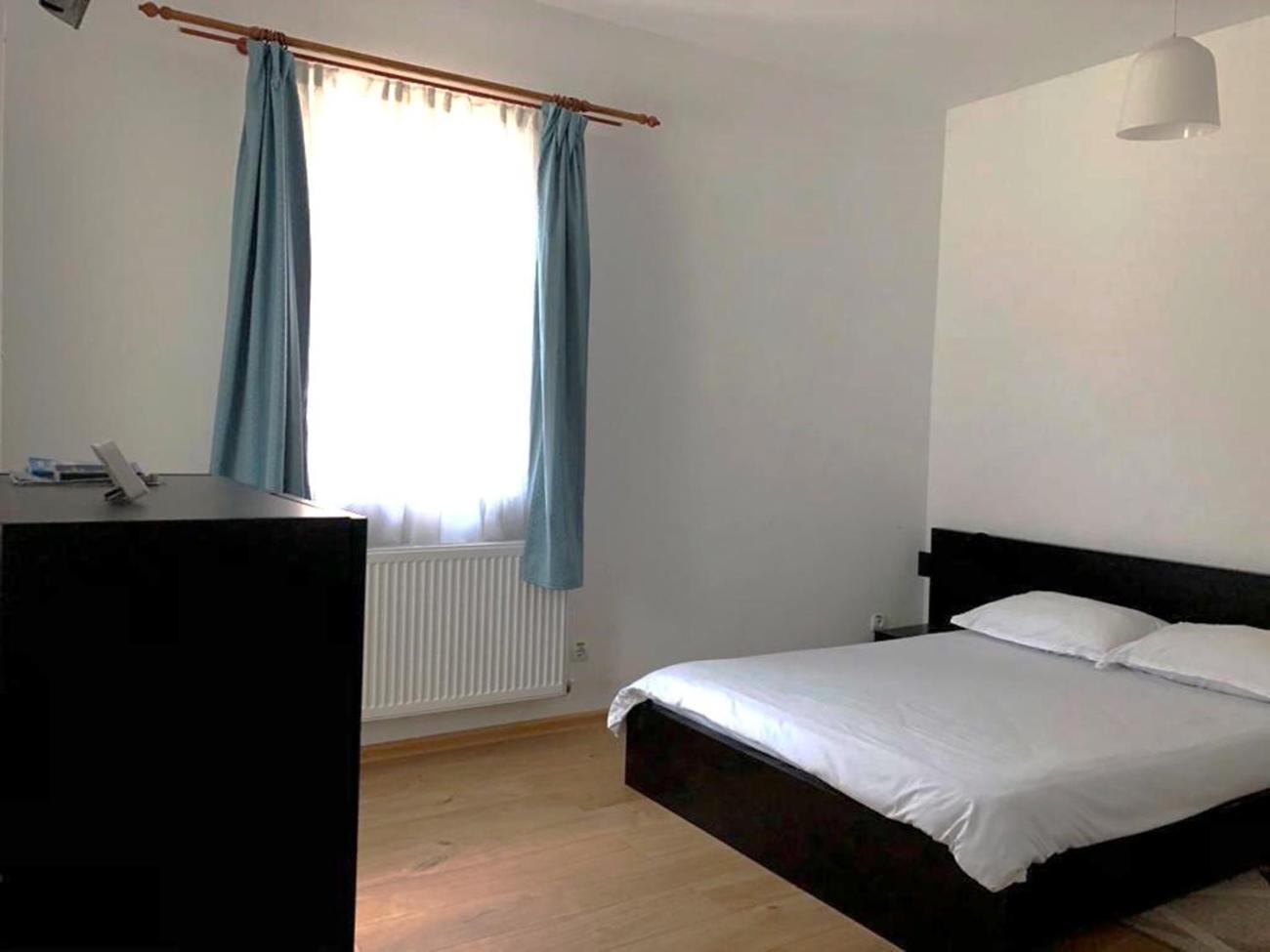 Casa Centrala Azuga Kültér fotó